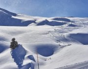 les-portes-du-soleil-skiing-8